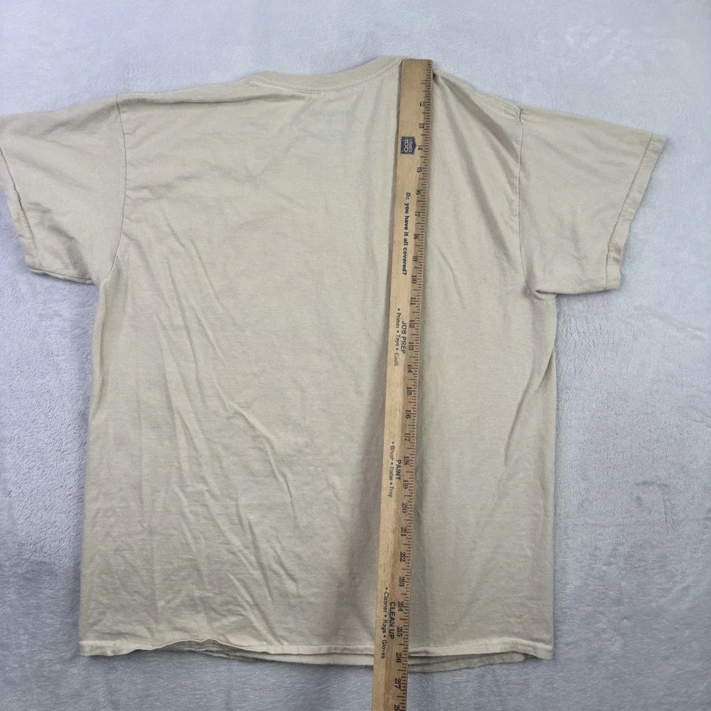 Metallica Grave Digger Beige Short Sleeve Graphic Shirt Men's Medium